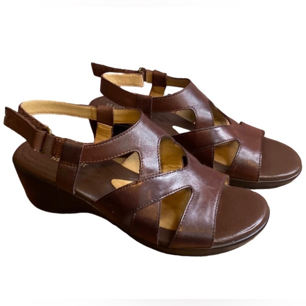 Naturalizer Brown Women Sandals